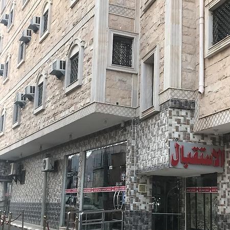 لمسات ذهبية للوحدات السكنية Muhayil Exteriör bild