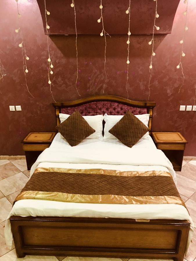 لمسات ذهبية للوحدات السكنية Muhayil Exteriör bild